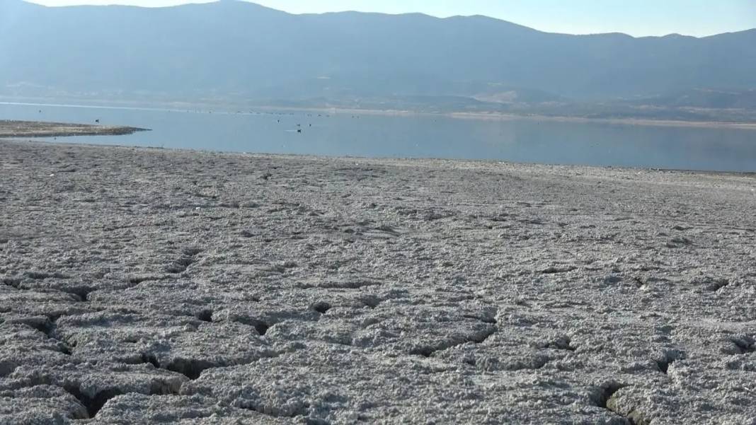 Burdur’da Korkutan Uyarı: “Su Rezervi 10 Yılda Tükenebilir!” 5